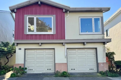 Family Victorian "View" Home
