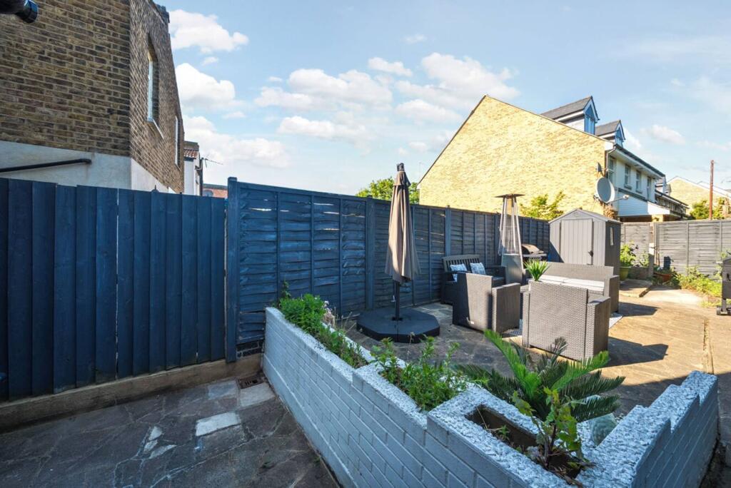 Parchmore Road, Thornton Heath, CR7