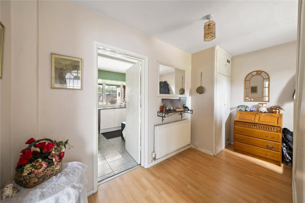 Heather Lane, Yiewsley, West Drayton, UB7