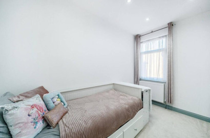 Parchmore Road, Thornton Heath, CR7